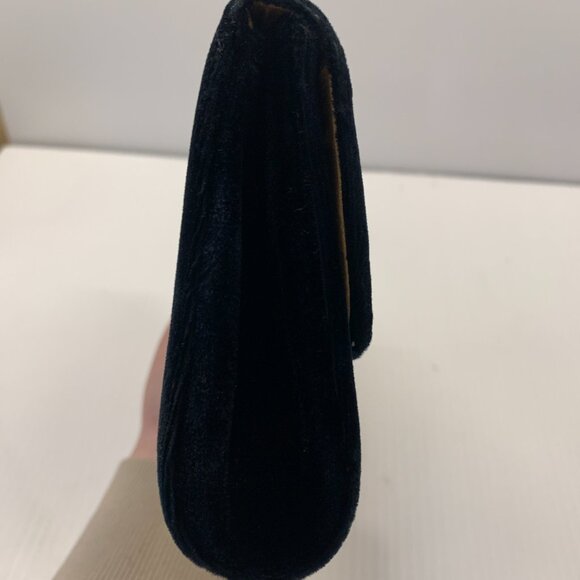 Victoria Secret black velvet clutch purse. - Picture 6 of 9